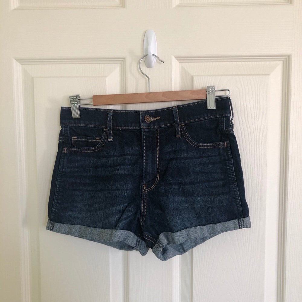 Hollister High Rise Short-Short Size 5 / Size 27”